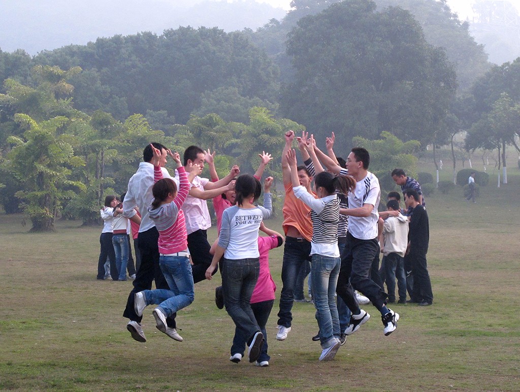 0869 欢乐雀跃的打工仔 (2011).jpg 0869 欢乐雀跃的打工仔 (2011).jpg