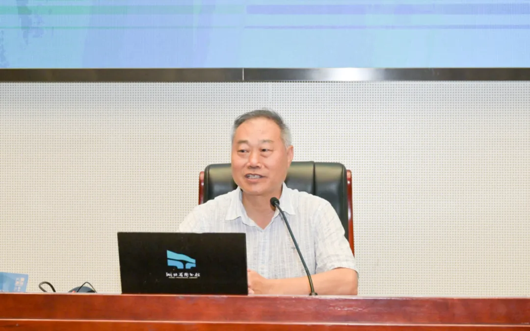 05-01.jpeg 05-01.jpeg