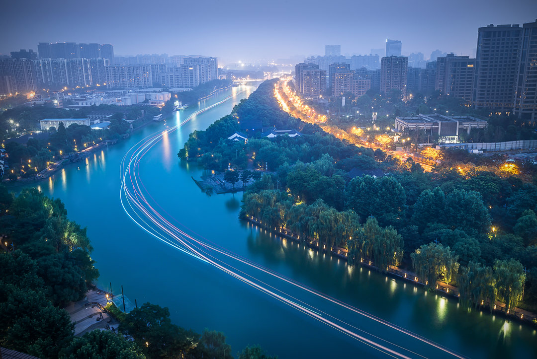 浙东运河夜景（摄影：张闻涛，拍摄地：浙江省杭州市）_结果.jpg