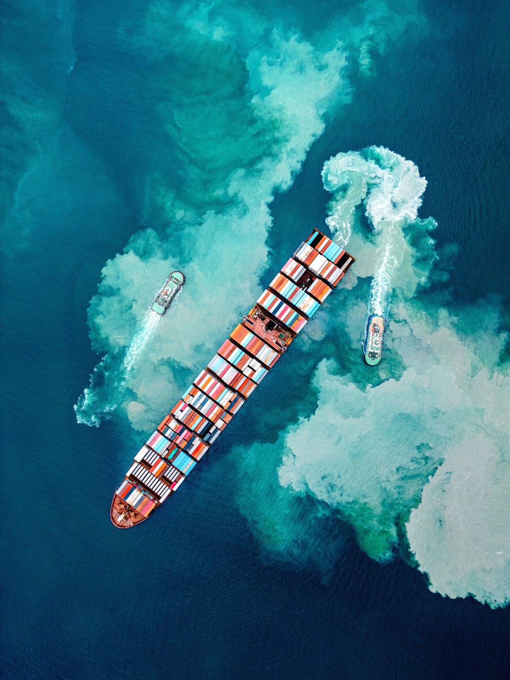 1761128837841251.jpg 李伟源-繁忙的盐田港.jpg